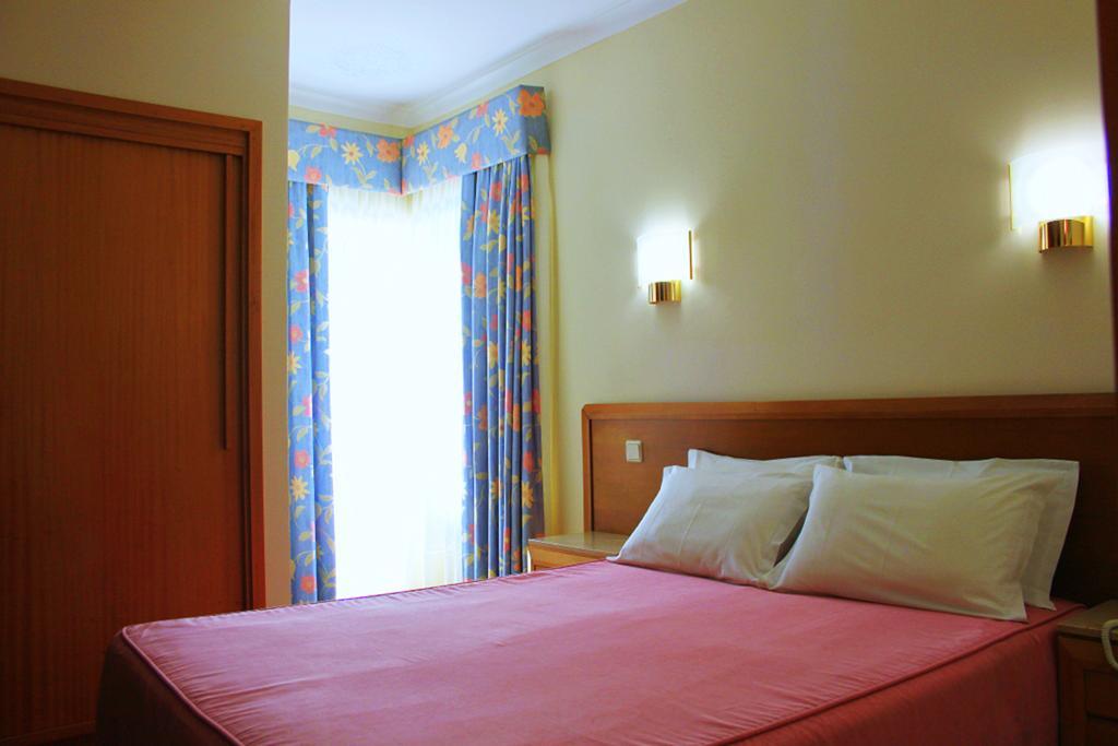 Hotel Caldelas Bagian luar foto